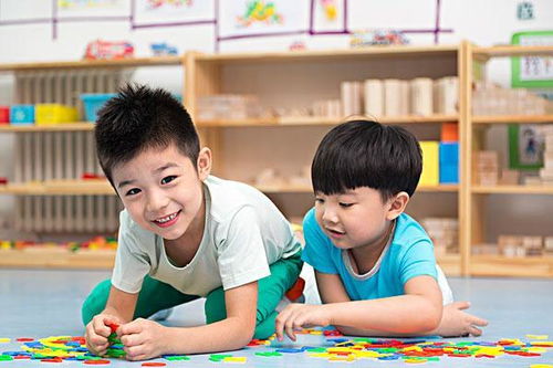 四种家庭教育环境的孩子，可能更容易适应幼儿园生活